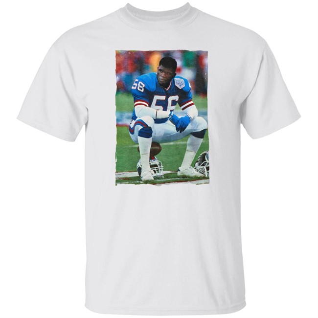 Julian Love Mitchell & Ness X Super Bowl Lawrence Taylor Giants T Shirt Pacsun Merch