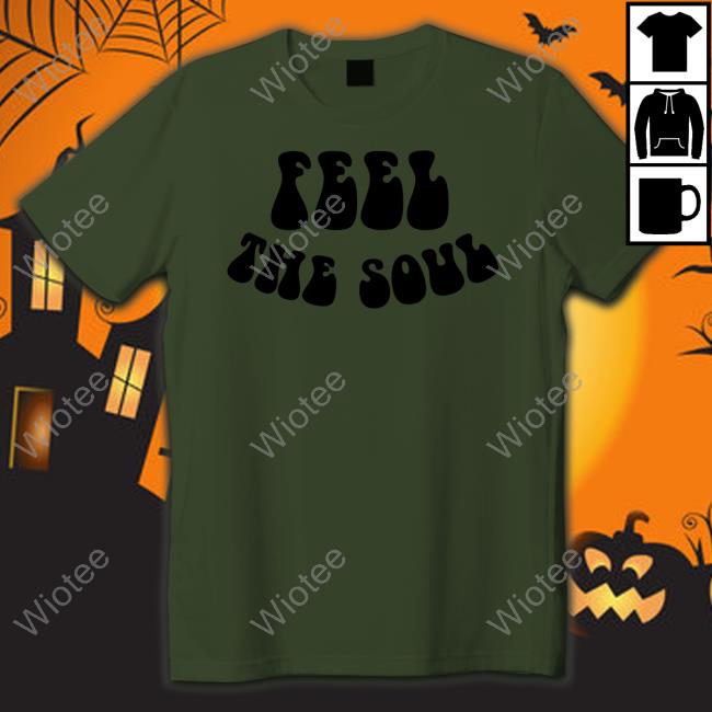 Feel The Soul T-Shirt Urban Outfitters Merch