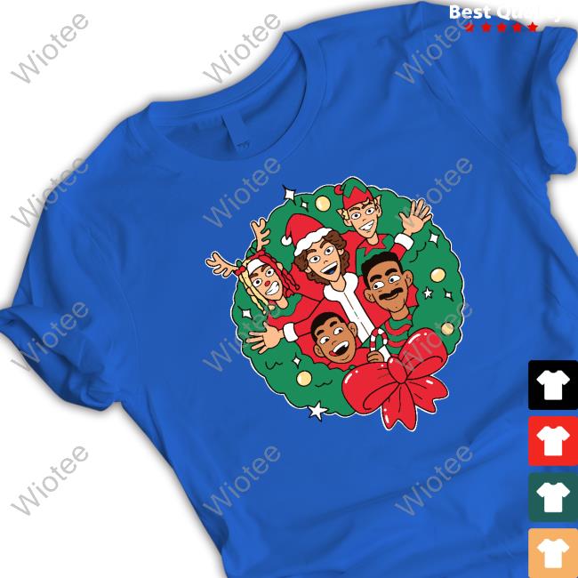 Wreath Christmas Tee