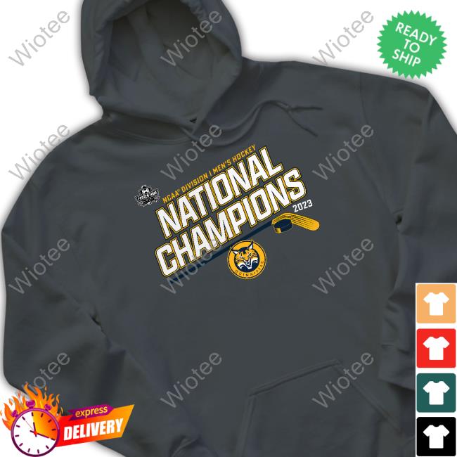 Quinnipiac Bobcats Ncaa Division I Men's Ice Hockey National Champions 2023 T Shirt Grey