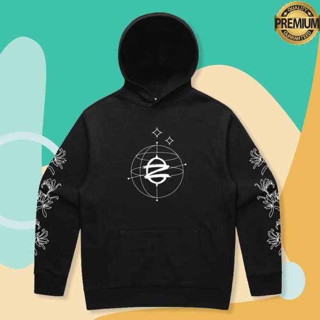 CloZee - Rose Noir Pullover Hoodie CloZee Store CloZee - Rose Noir Hood CloZee Store