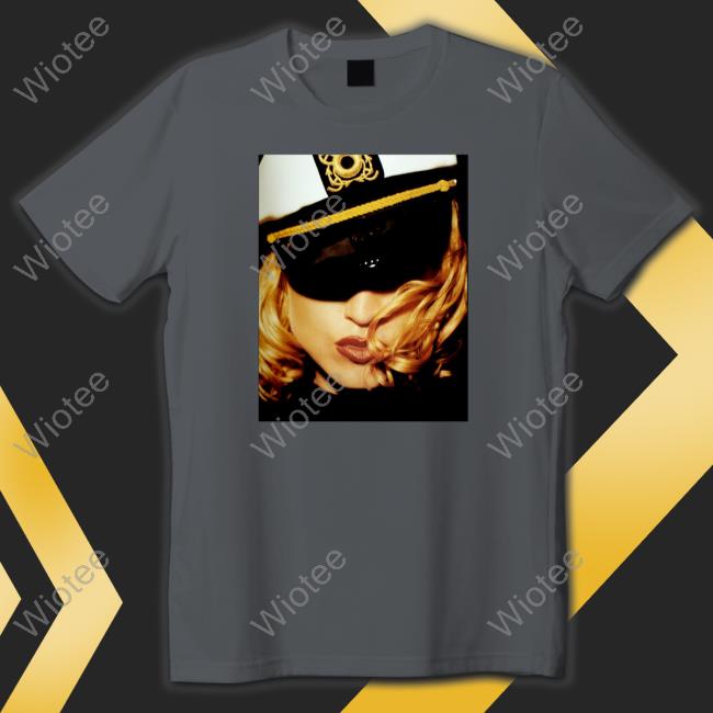 Vintage 1993 Madonna The Girlie Show Tour Big Face Single Stitch Shirt