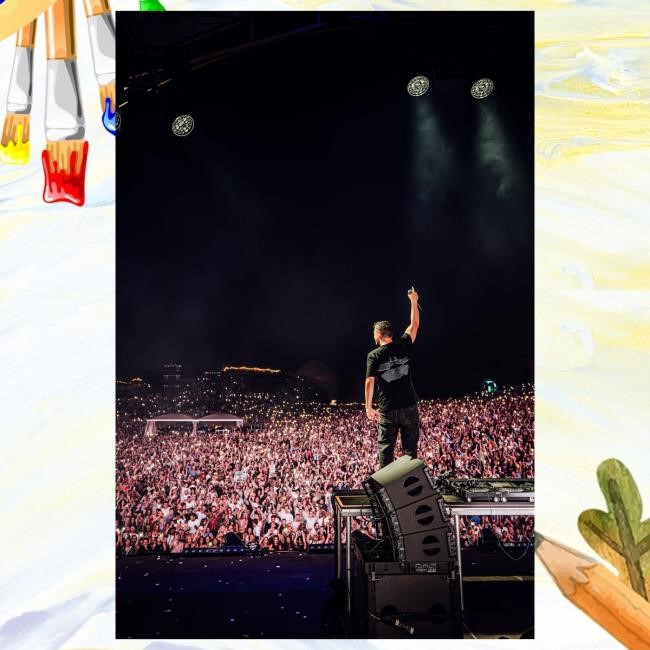 Authentic Martin Garrix +x Level Black T-Shirt Gear