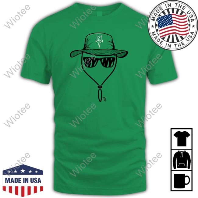 Gilligan Hat & Sunglasses T-Shirt