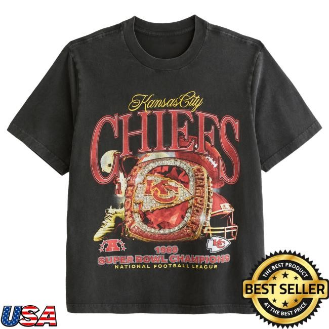 Official Abercrombie And Fitch Clothing Kansas City Chiefs Vintage-Inspired Graphic Tee NFL by Abercrombie Official Abercrombie And Fitch Apparel Kansas City Chiefs Vintage-Inspired Graphic Tshirt NFL by Abercrombie